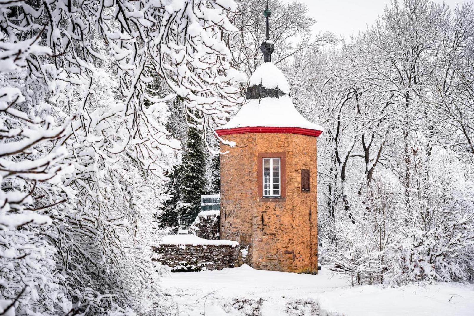 Garni Hotel Im Fachwerkhof ジンメラート エクステリア 写真