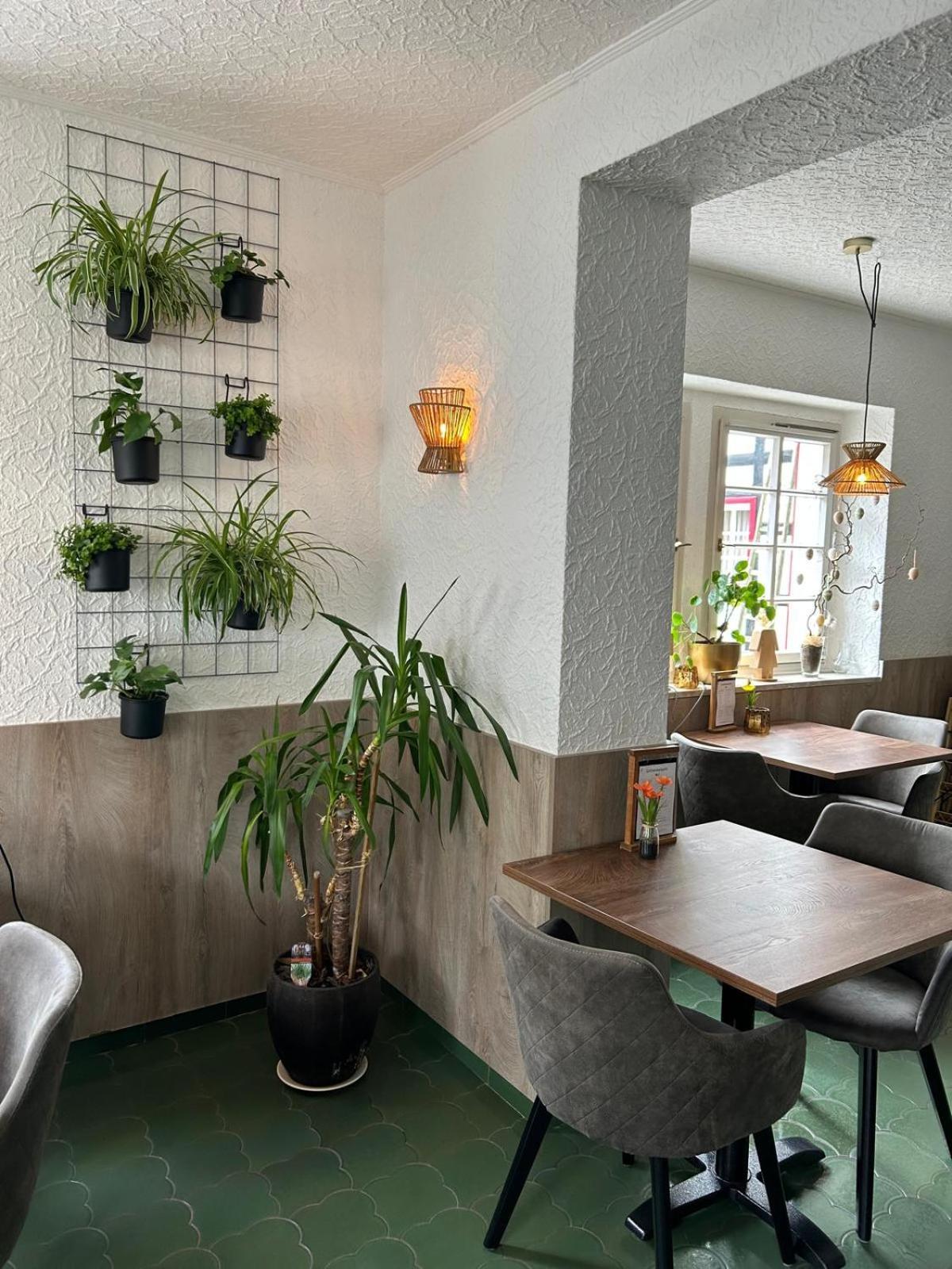 Garni Hotel Im Fachwerkhof ジンメラート エクステリア 写真